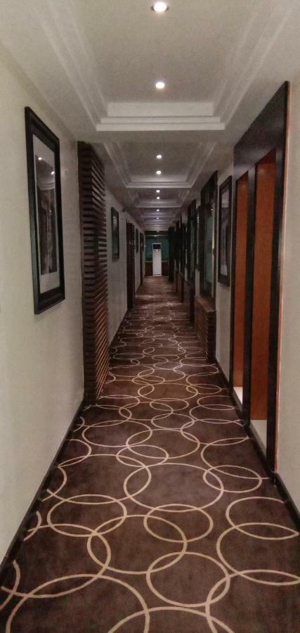 Summerset Continental Hotel by Usuma Mobushipe Esterno foto